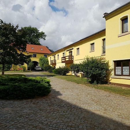 Baerchenhof Apartment Priestewitz Exterior photo